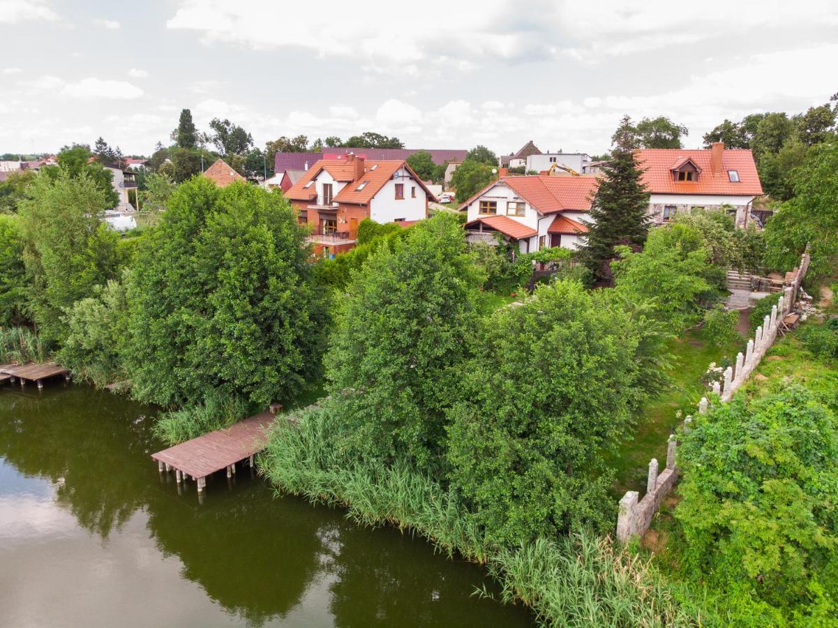 Dom Nad Jeziorem Z Prywatnym Pomostem I Lodka - Wifi I Parking W Cenie Villa Strzelce Krajenskie Esterno foto